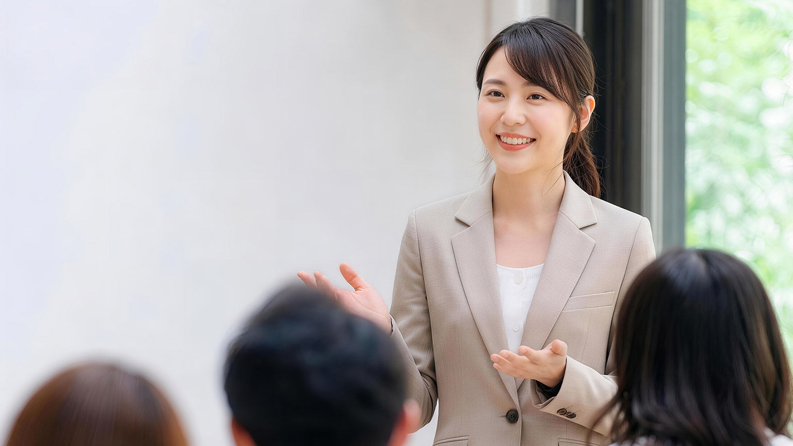 Seminars for Practical Operations and Training to Develop Workplace Skills